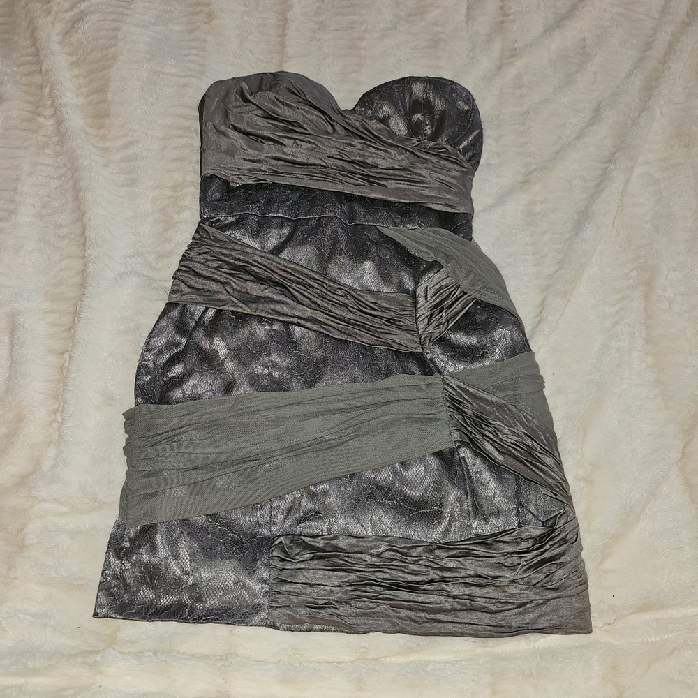 Bebe Size 0 Gray Sleeveless Dress